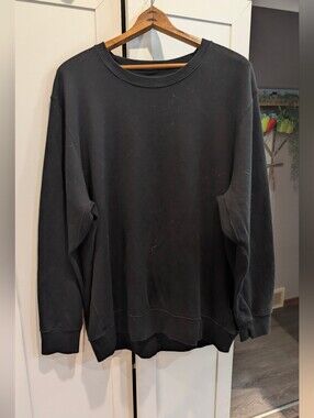 Manmade Men's Classic Black Crewneck Pullover Size 2xl